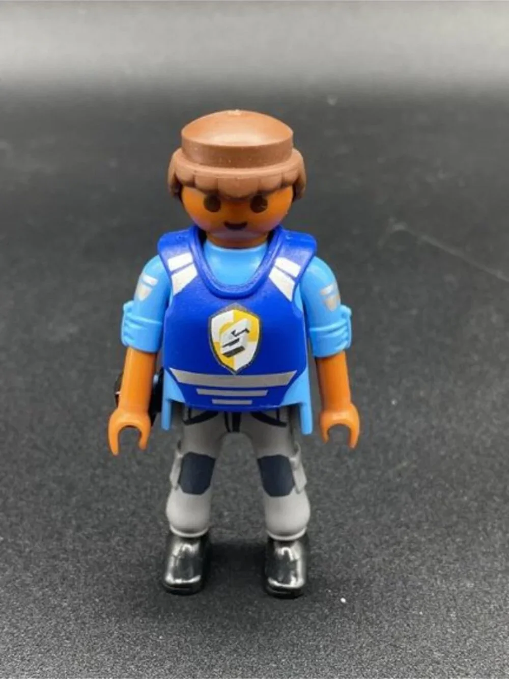Playmobil LOT 2 Figure Police Toys Blonde & Brunette Men 1 Gun Holster